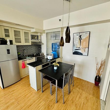 One- Bedroom Avida Cebu Tower 1 It Park Eksteriør billede